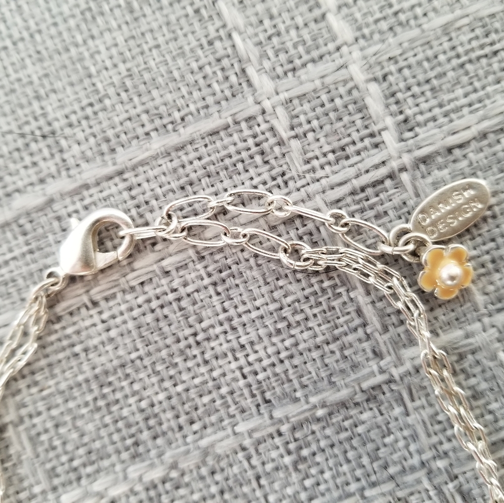 NEW PILGRIM Collection - Picture 3 of 5